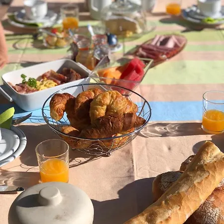 A La Bonne Heure 3* Pionsat